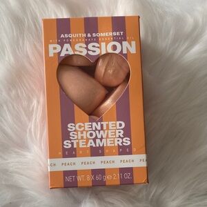 Asquith & Somerset Passion Peach Scented Shower Steamers - Heart Shaped